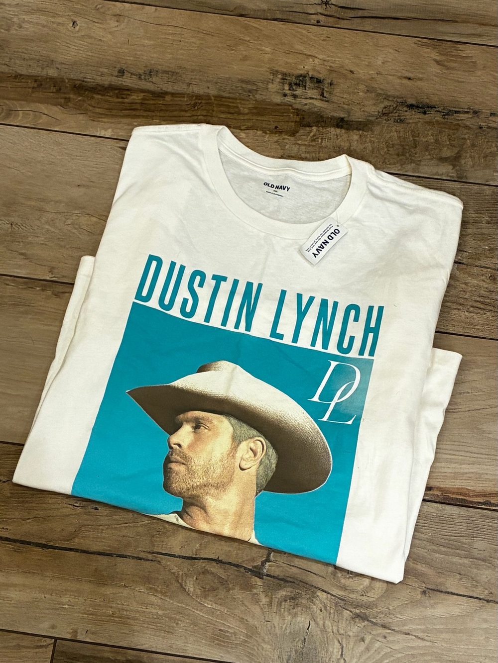 Old Navy White Tee with Teal Dustin Lynch Portrait